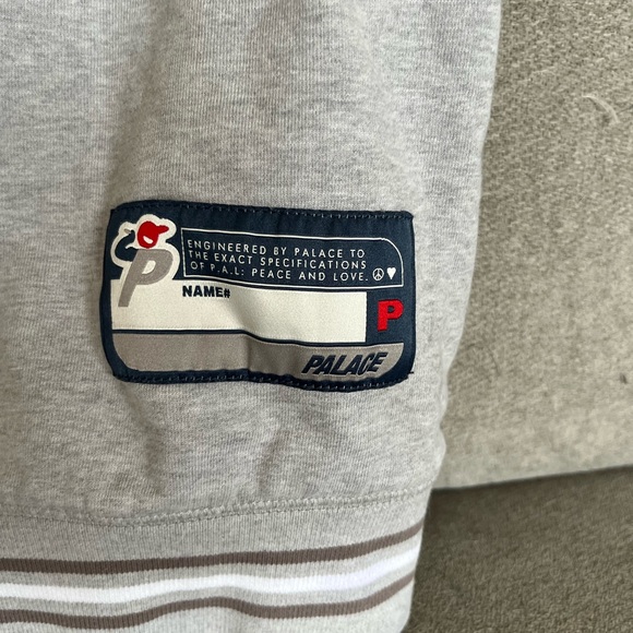 👻PALACE CREW NECK👀 - Picture 3 of 6